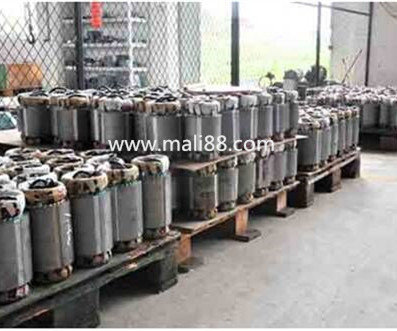 半成品倉(cāng)庫(kù)-電機(jī)區(qū)一角 半成品倉(cāng)庫(kù)-電機(jī)區(qū)一角